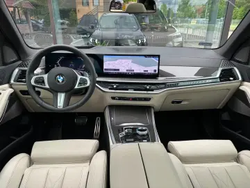 BMW X5 40d M SPORT PRO.SKY.SOFTCL.LUFTFEDER.AHK.22