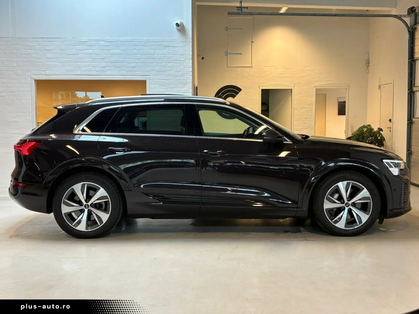 AUDI Q8 e-tron 55 quattro S line ACC TRAILER PANO MEM