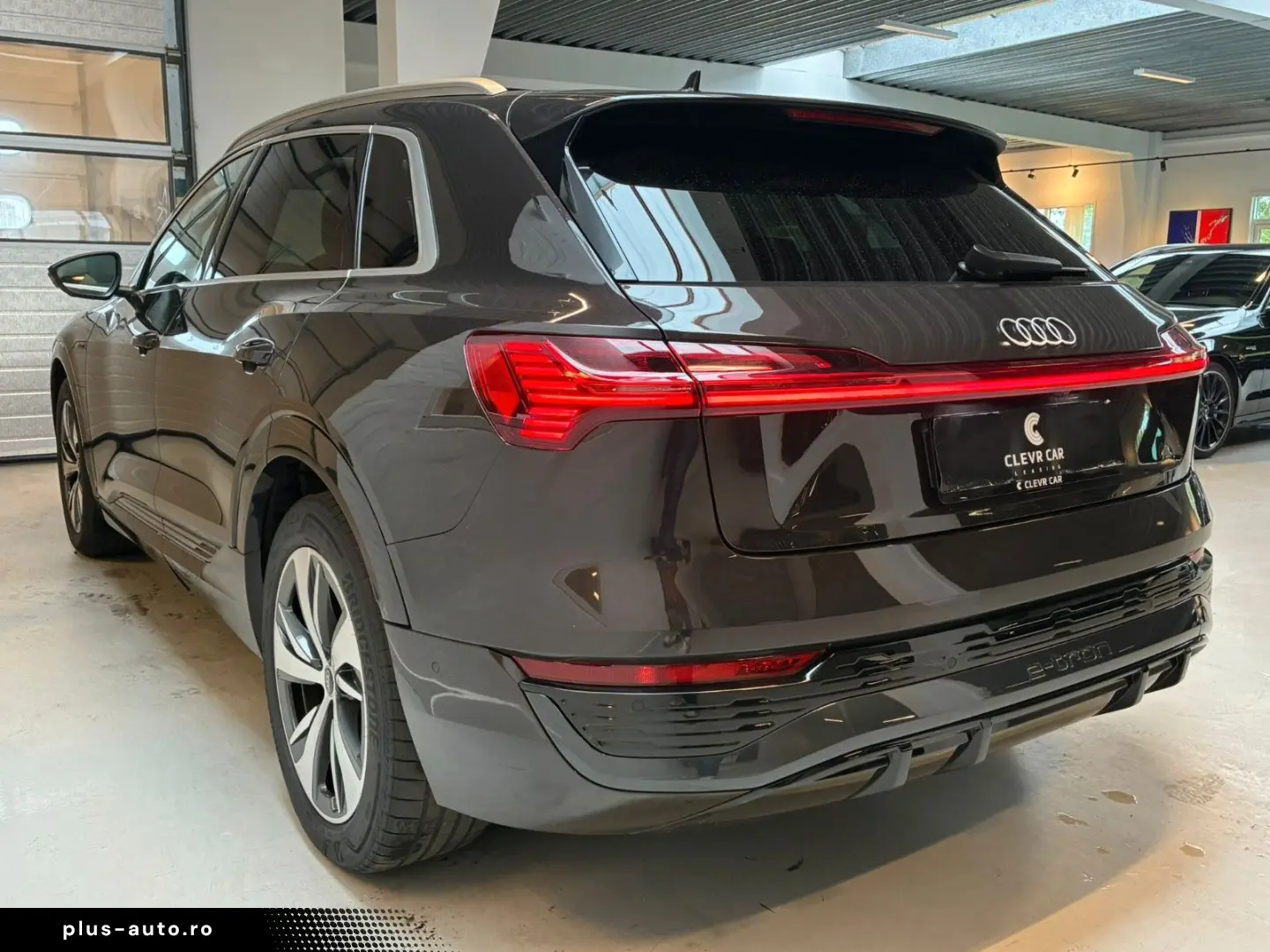 AUDI Q8 e-tron 55 quattro S line ACC TRAILER PANO MEM