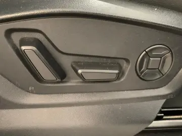AUDI Q8 quattro S-Line ACC VIRTUAL 360 KAM AHK
