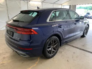 AUDI Q8 quattro S-Line ACC VIRTUAL 360 KAM AHK