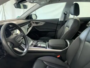 AUDI Q8 quattro S-Line ACC VIRTUAL 360 KAM AHK