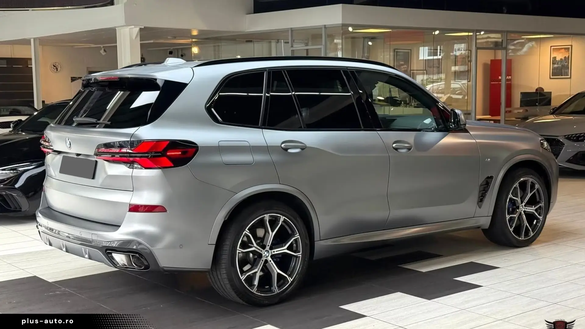 BMW X5 30d xDrive M Frozen 7 Locuri   Finanțare Leasing