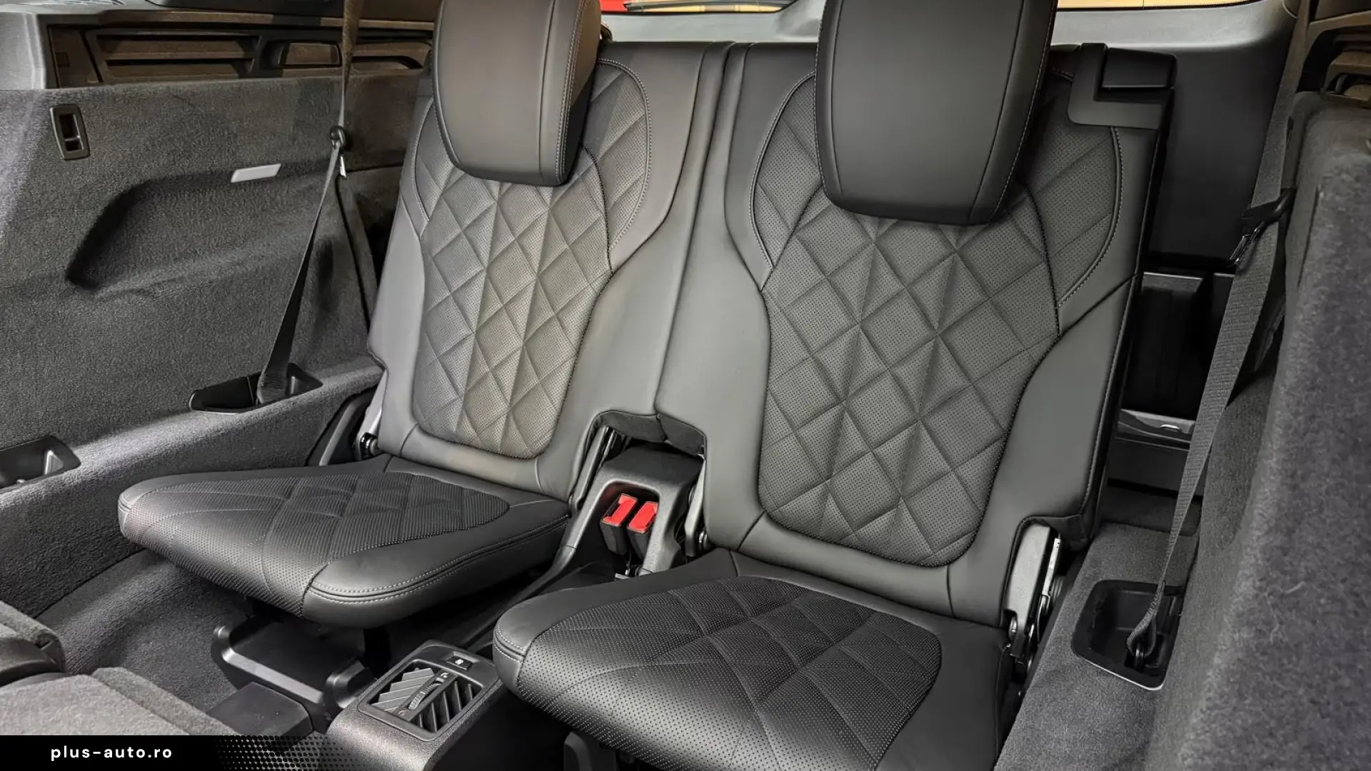 BMW X5 30d xDrive M Frozen 7 Locuri   Finanțare Leasing