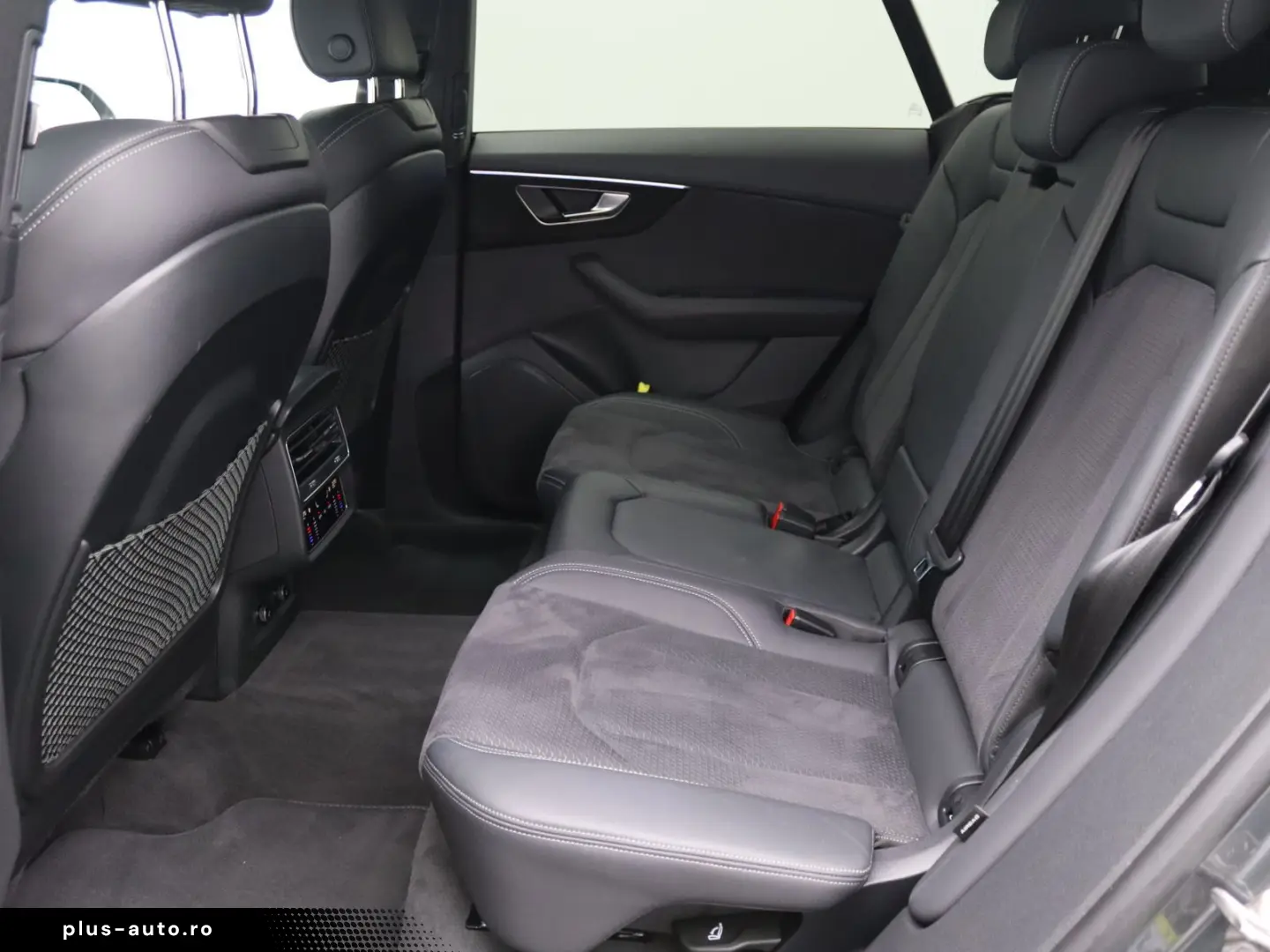 AUDI Q8 S-Line select 45 TDI quattro   Standh  Pano