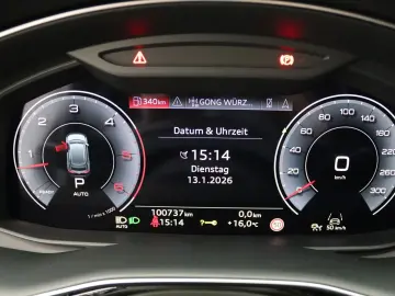 AUDI Q8 S-Line select 45 TDI quattro   Standh  Pano