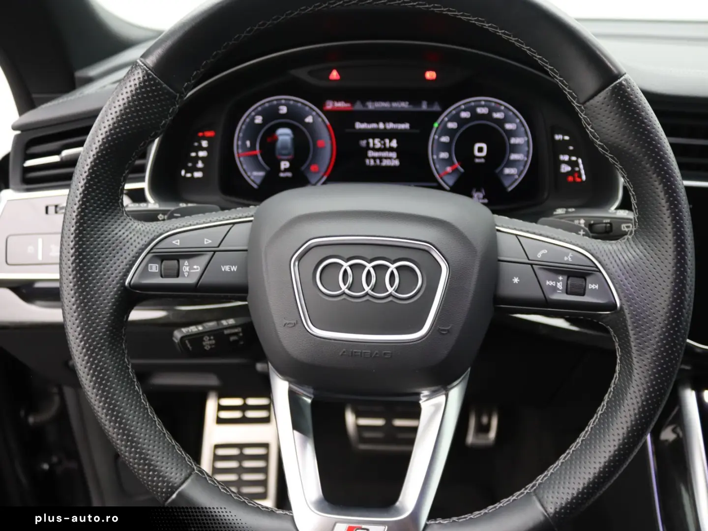 AUDI Q8 S-Line select 45 TDI quattro   Standh  Pano