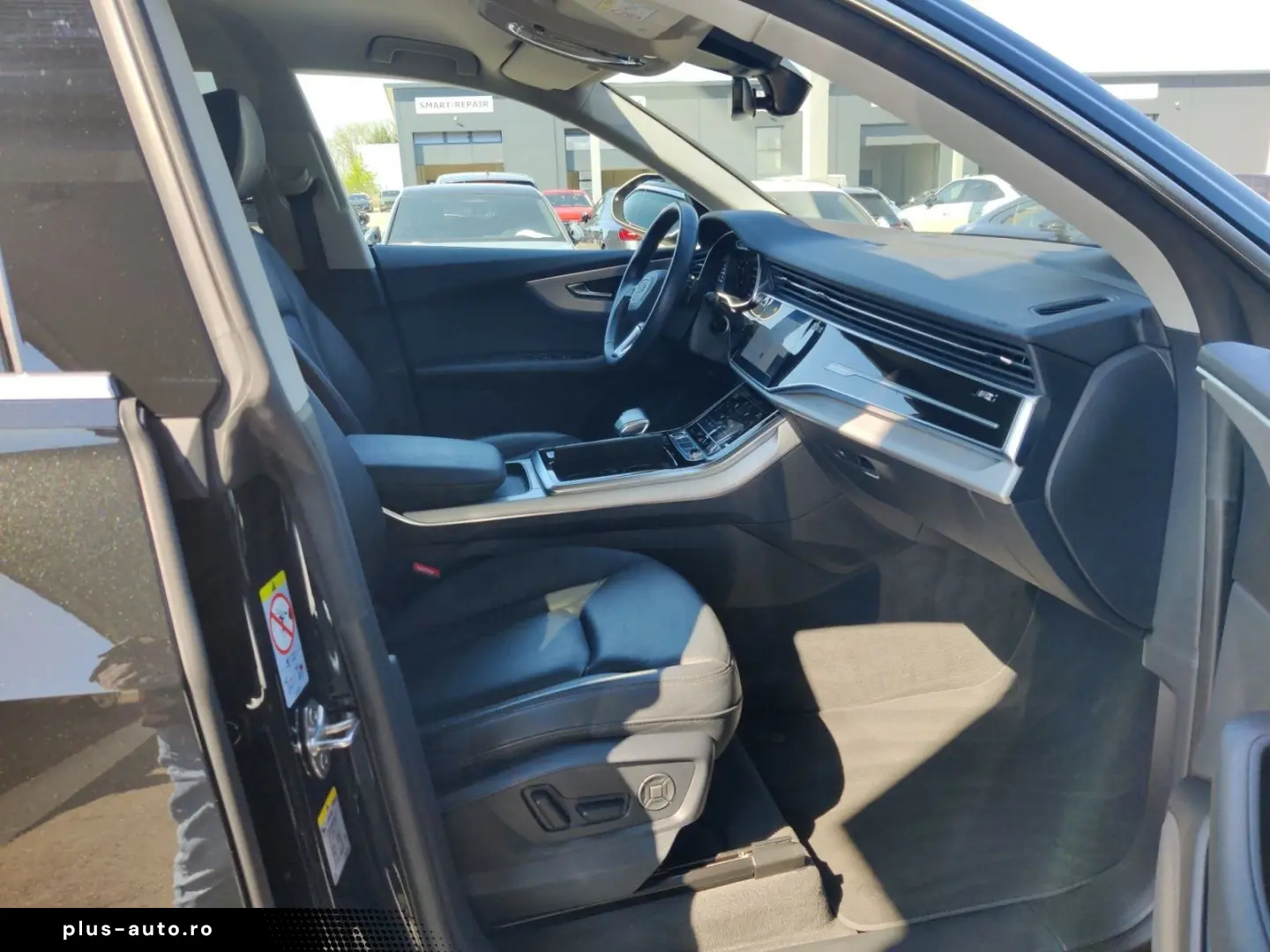 AUDI Q8 55 TFSI q. Tiptr.  ACC  Ambiente Plus  Memory