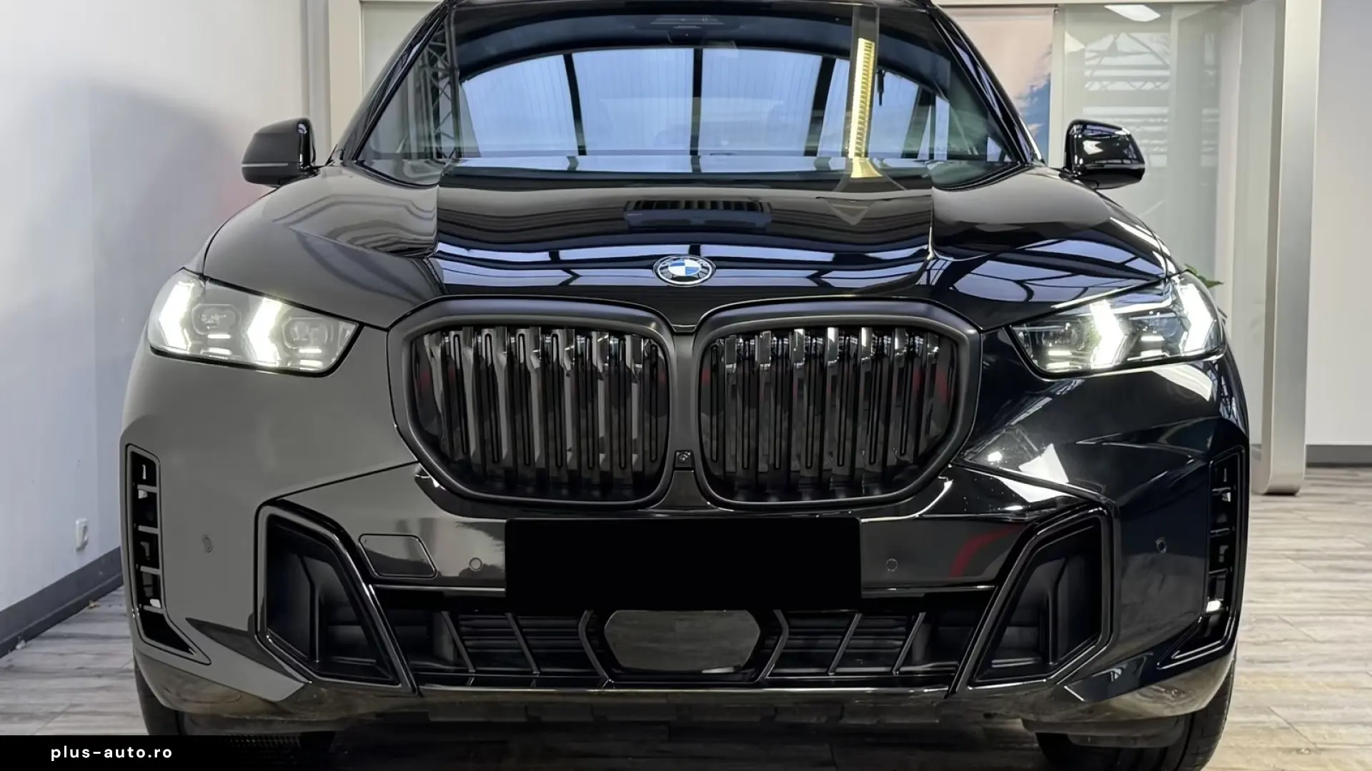 BMW X5 30d xDrive M Sport PRO 22”   Finanțare Leasing