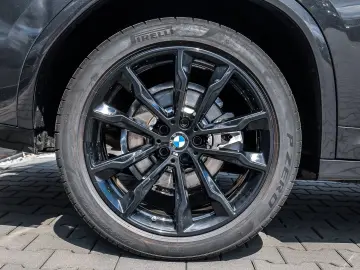 BMW X4 xDrive30d M Sport PANO ACC AHK RFK NAVI LED