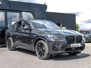 BMW X4 xDrive30d M Sport PANO ACC AHK RFK NAVI LED