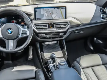 BMW X4 xDrive30d M Sport PANO ACC AHK RFK NAVI LED