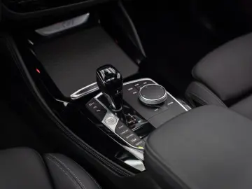 BMW X4 30d M Sport ACC Pano AHK Standhzg. Laser HUD