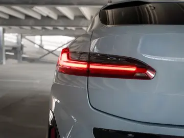 BMW X4 30d M Sport ACC Pano AHK Standhzg. Laser HUD