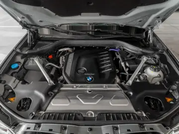 BMW X4 30d M Sport ACC Pano AHK Standhzg. Laser HUD