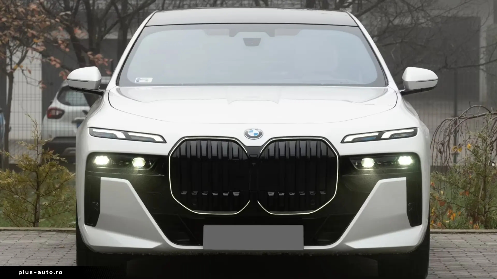BMW 740d xDrive M Sport   Finanțare Leasing