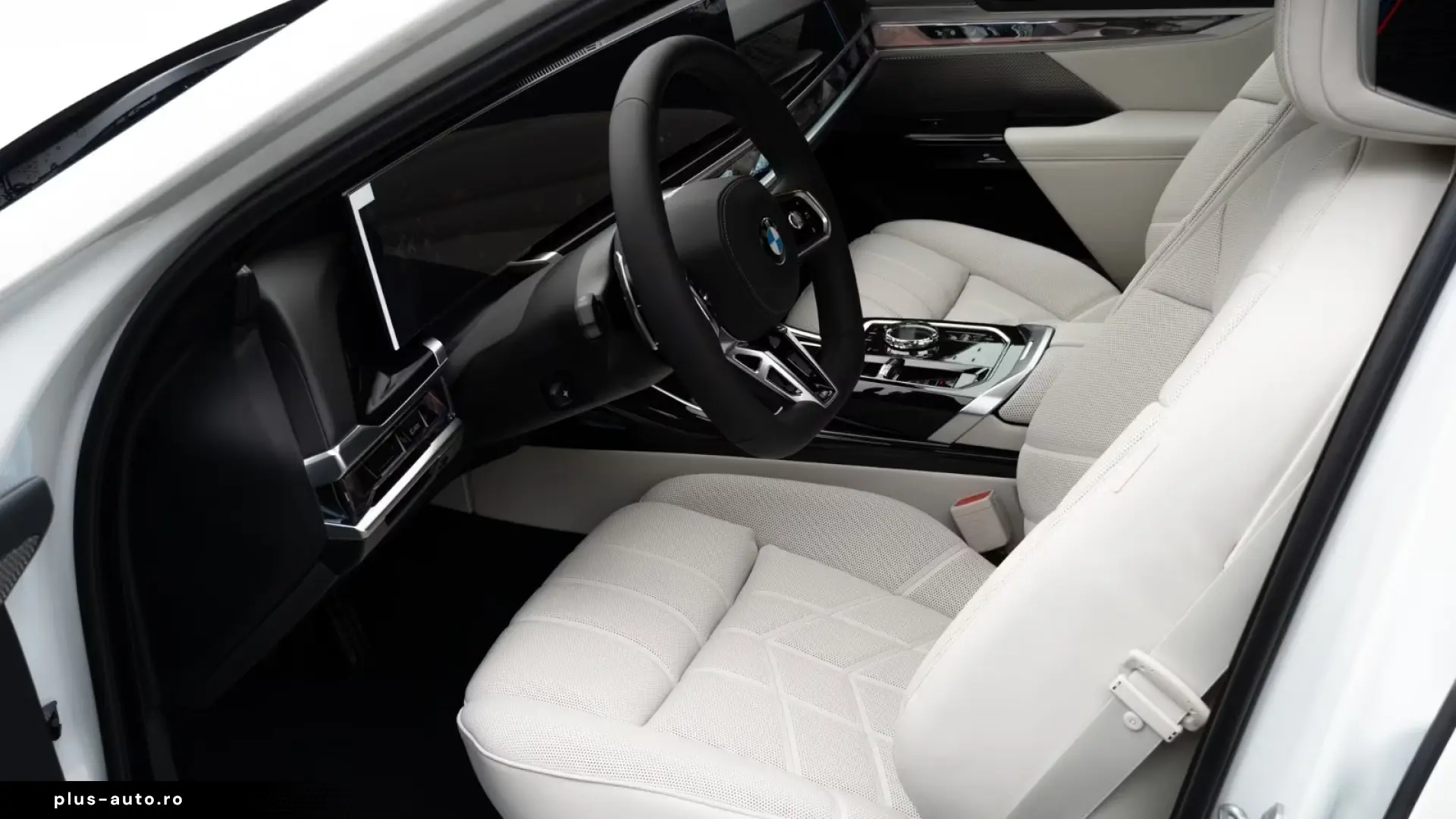BMW 740d xDrive M Sport   Finanțare Leasing