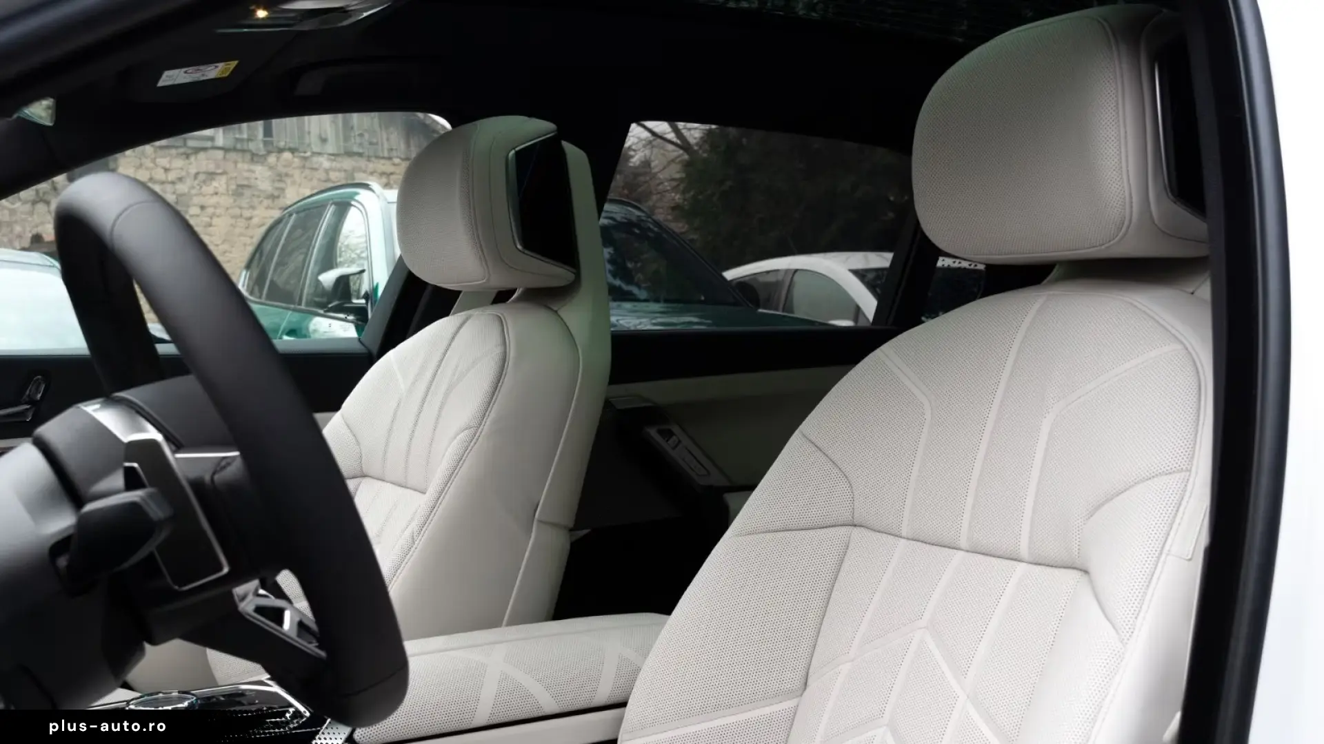 BMW 740d xDrive M Sport   Finanțare Leasing