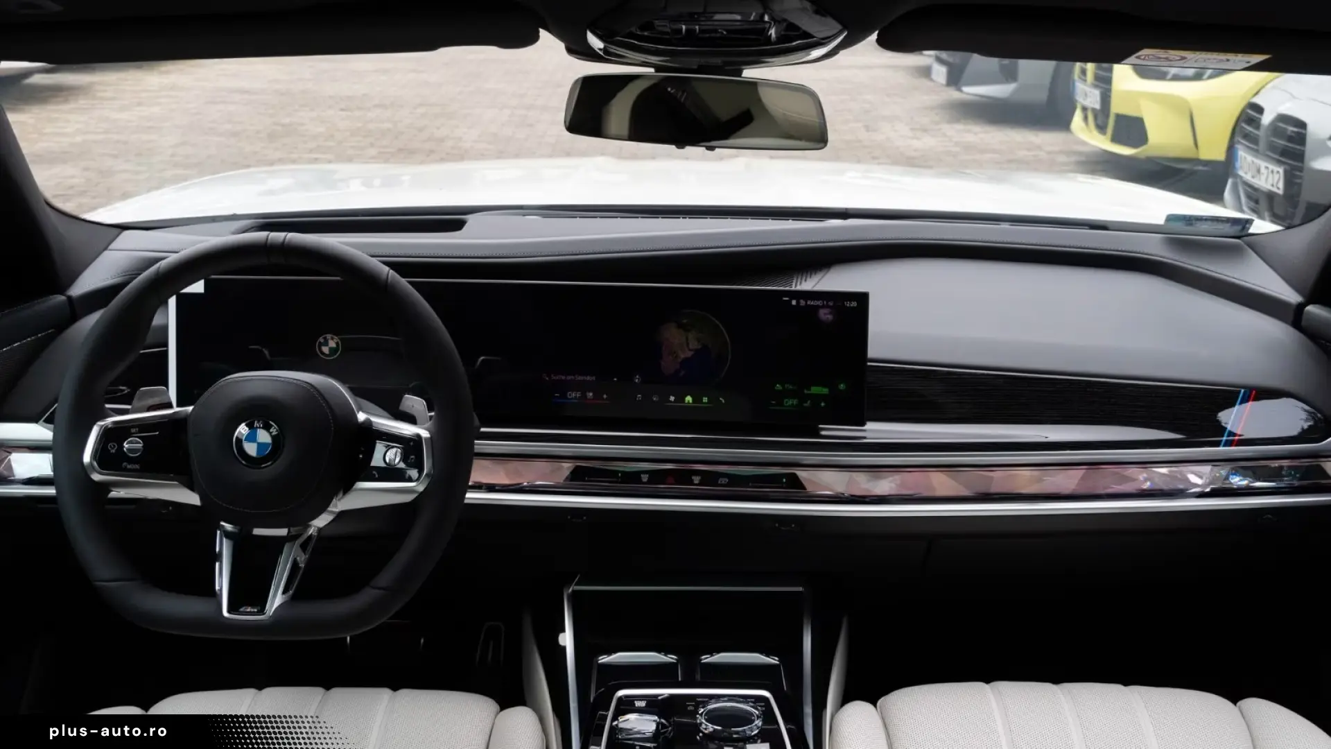 BMW 740d xDrive M Sport   Finanțare Leasing