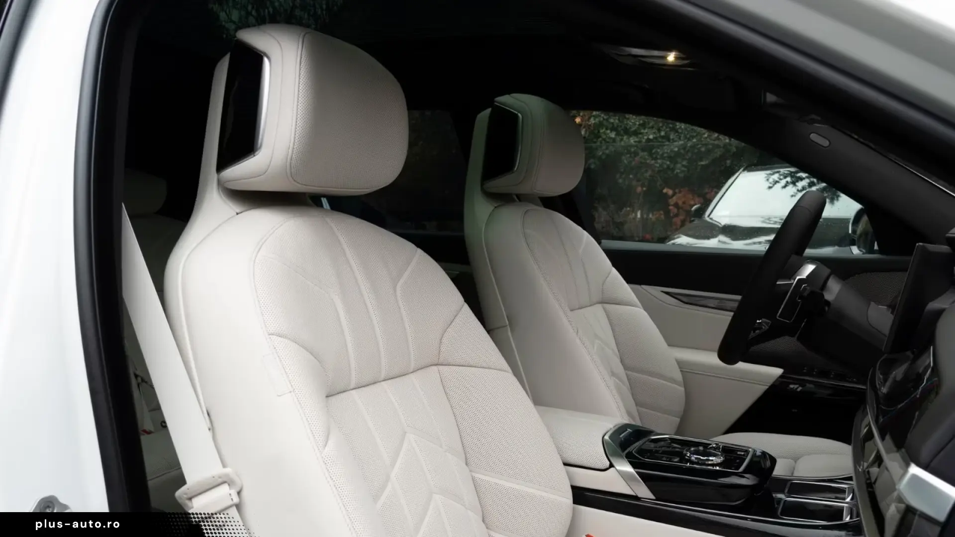 BMW 740d xDrive M Sport   Finanțare Leasing