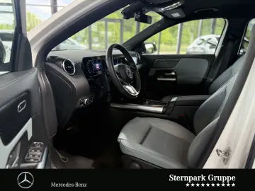 MERCEDES-BENZ GLA 220 d 4M Progressive MultiBeam AHK…