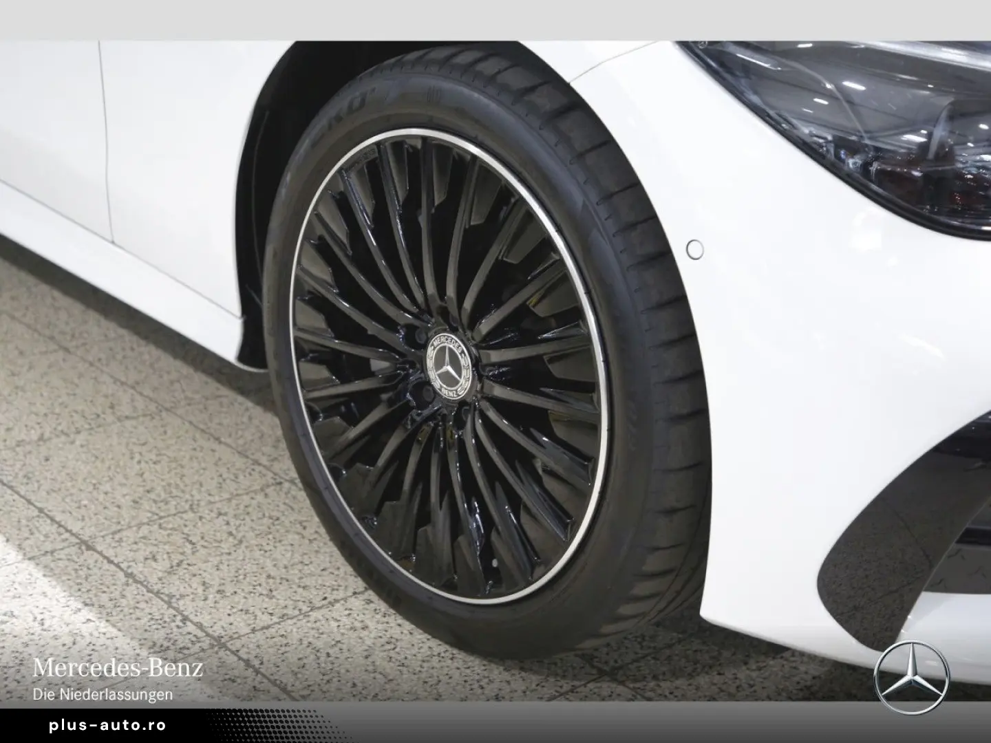 MERCEDES-BENZ CLE 300 e AMG Adv  Pano Night Burm3D Digital