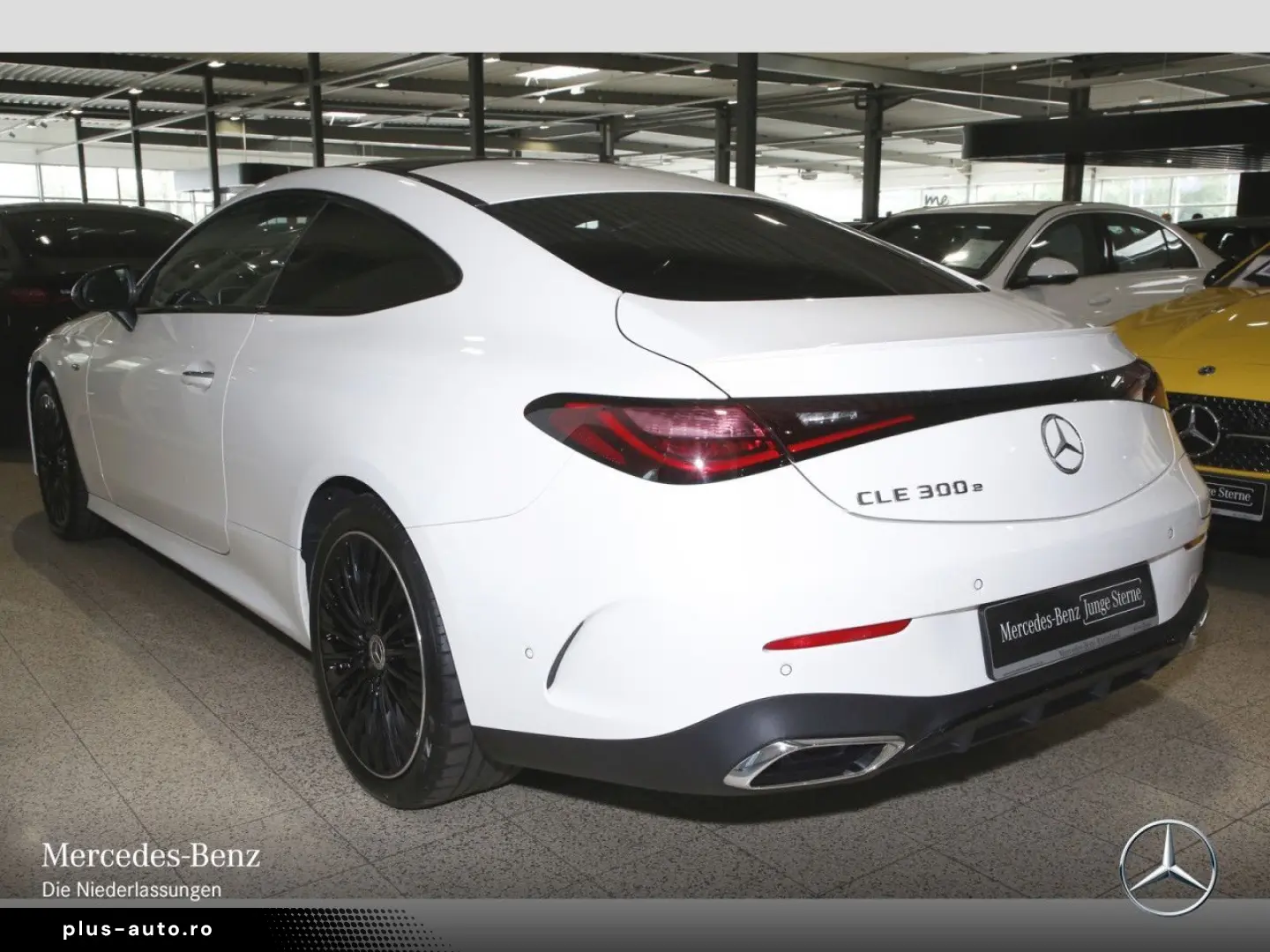 MERCEDES-BENZ CLE 300 e AMG Adv  Pano Night Burm3D Digital