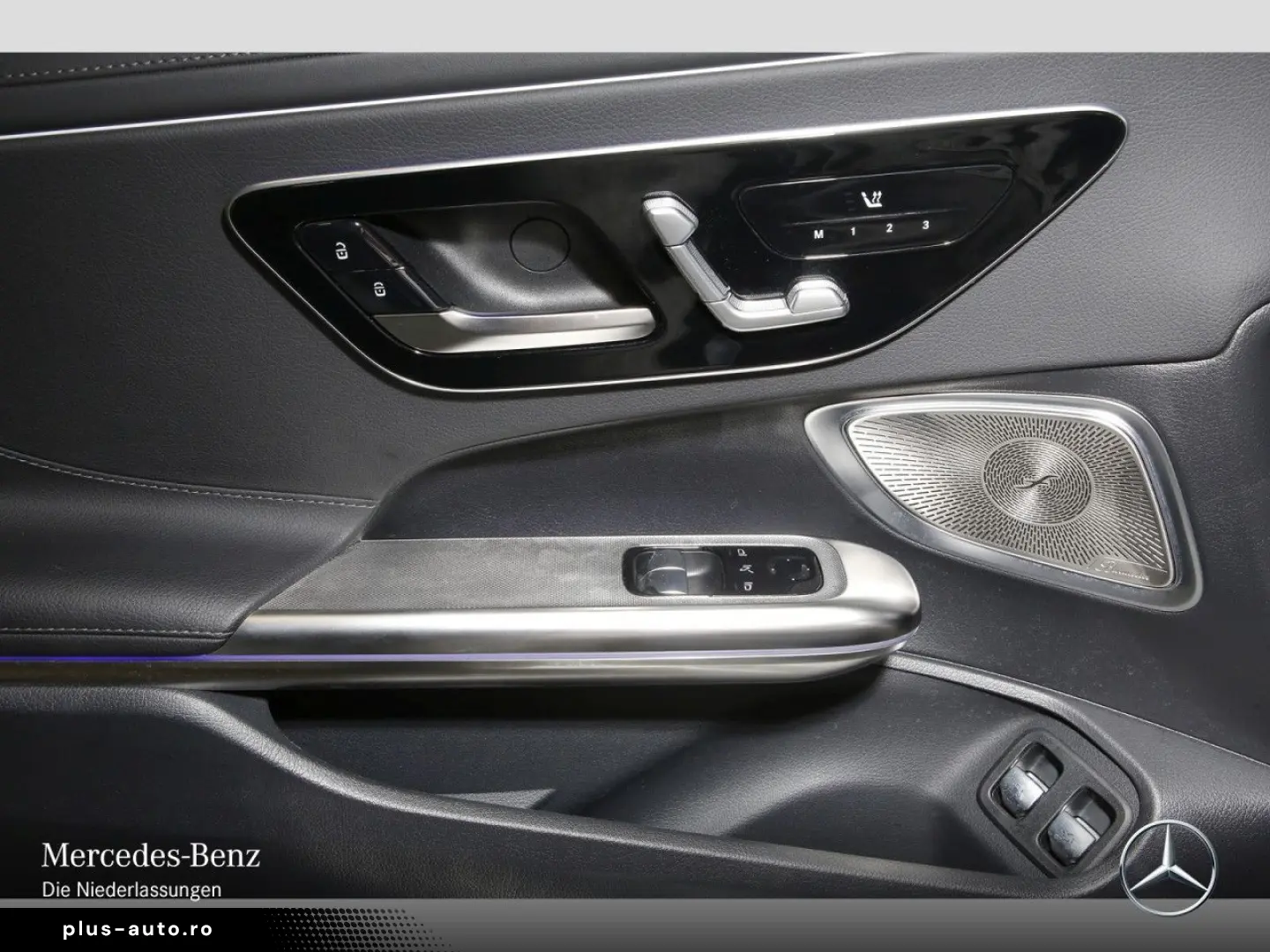 MERCEDES-BENZ CLE 300 e AMG Adv  Pano Night Burm3D Digital