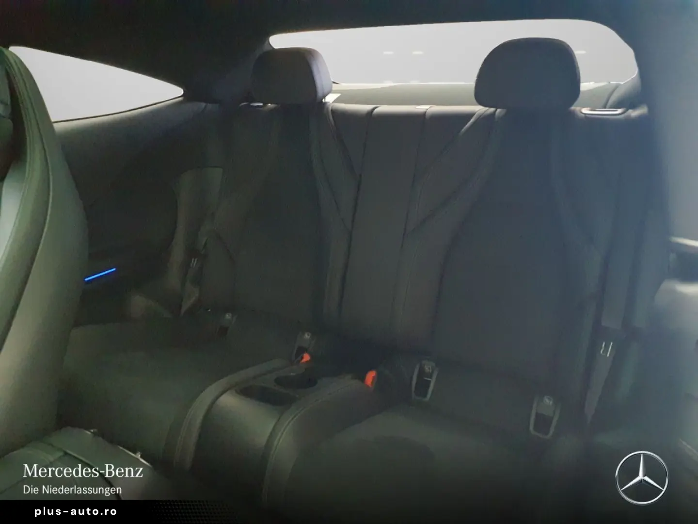 MERCEDES-BENZ CLE 300 e AMG PREMIUM  Pano Digital Burm3D HUD