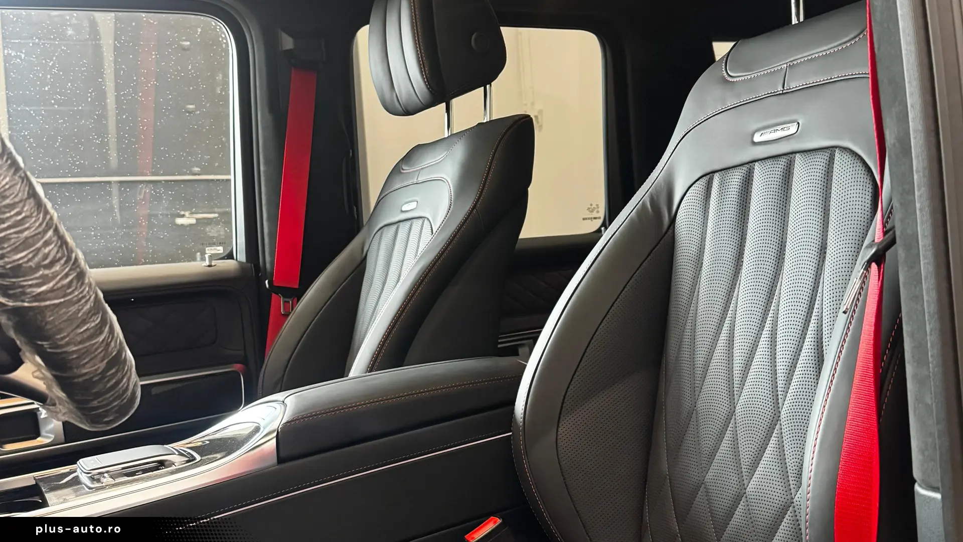 Mercedes-Benz G63 AMG Manufaktur   Finanțare Leasing
