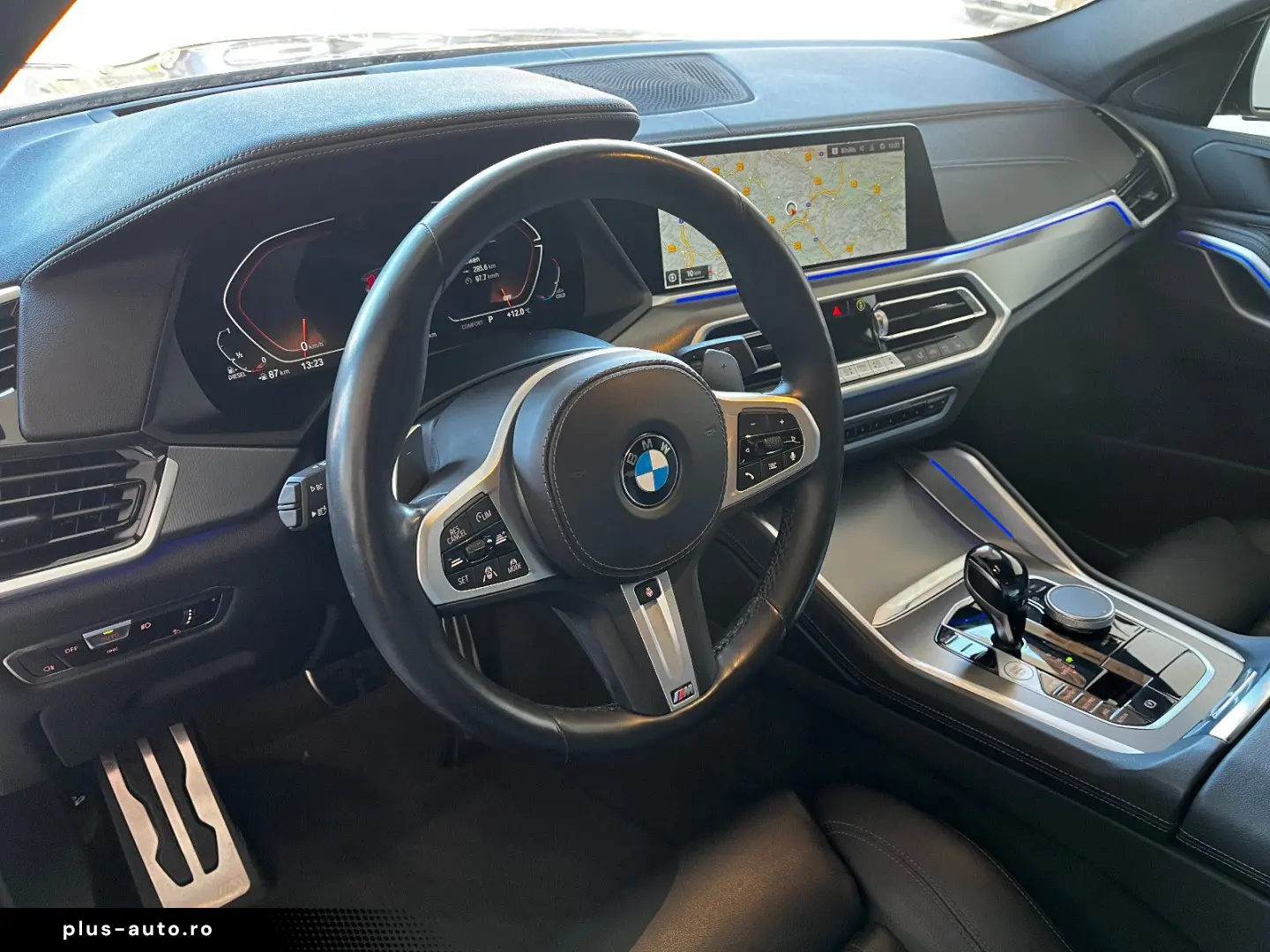 BMW X6 xDr30d MSpo DAProf 360 DisplayKey IconicGlow