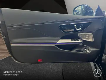 MERCEDES-BENZ CLE 300 e AMG Premium  Pano HUD Digital Night