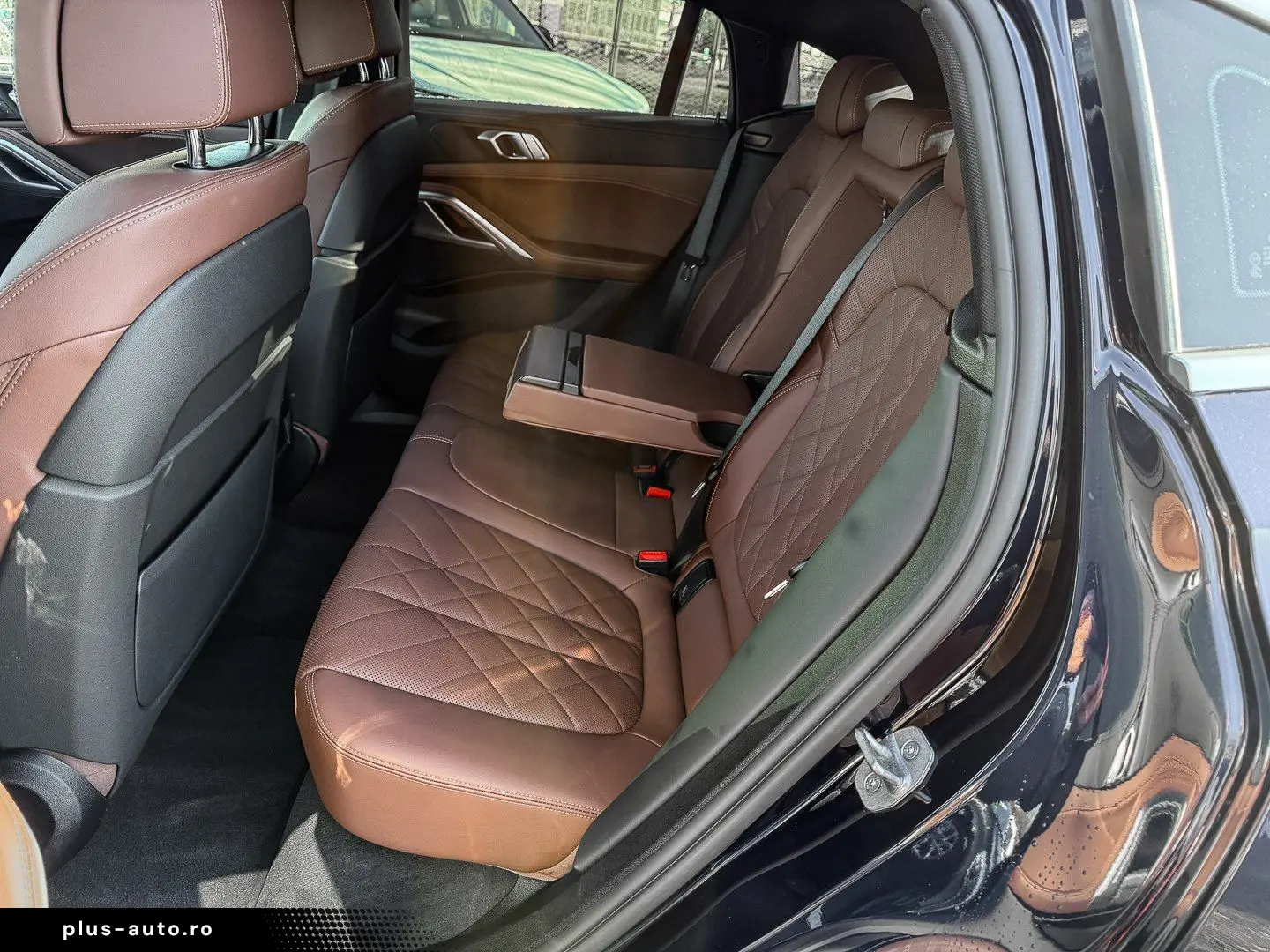 BMW X6 xDr30d Massage Ventilation 360