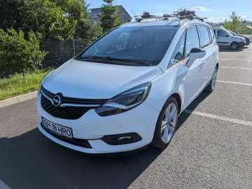 Opel Zafira Tourer