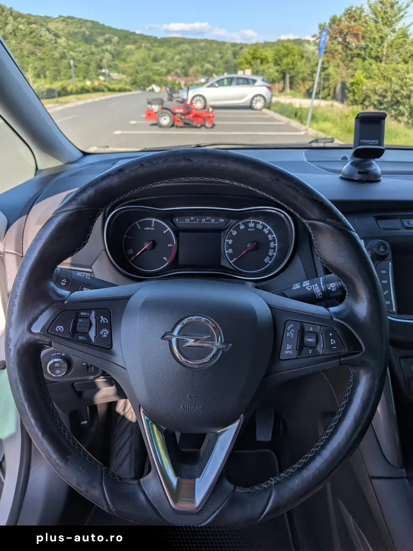 Opel Zafira Tourer