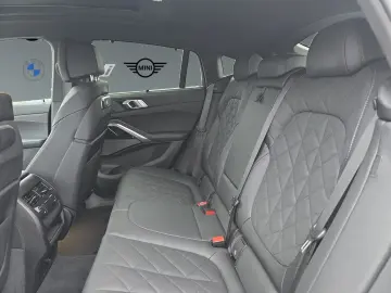 BMW X6 xDr40d MSpo Massage Ventilation SoftClose IconGlow
