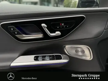 MERCEDES-BENZ AMG GLC 63S E Coupé HUD Digital-L Burm…