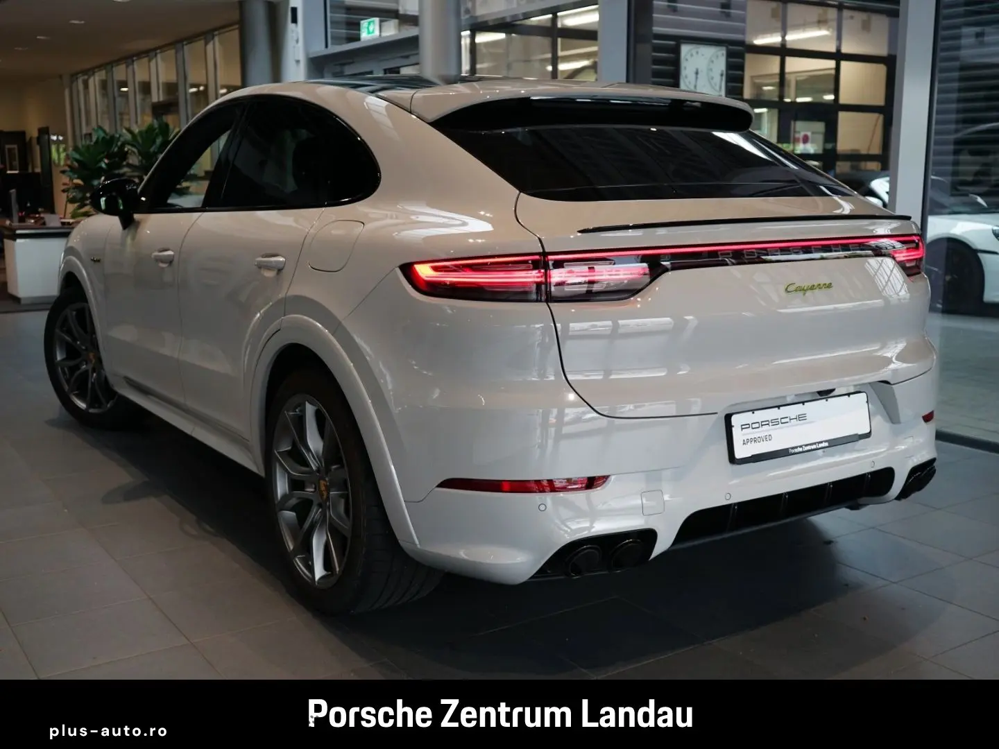 PORSCHE Cayenne E-Hybrid Coupe Platinum Edition BOSE