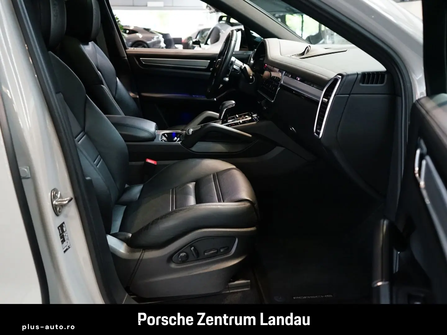 PORSCHE Cayenne E-Hybrid Coupe Platinum Edition BOSE