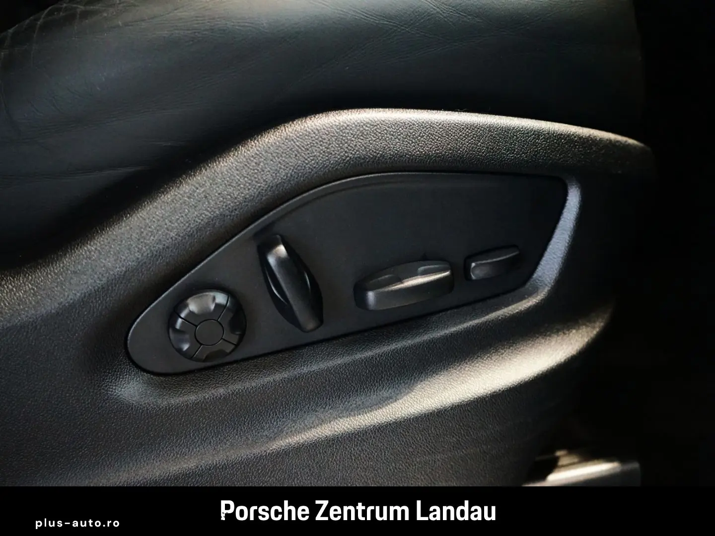 PORSCHE Cayenne E-Hybrid Coupe Platinum Edition BOSE