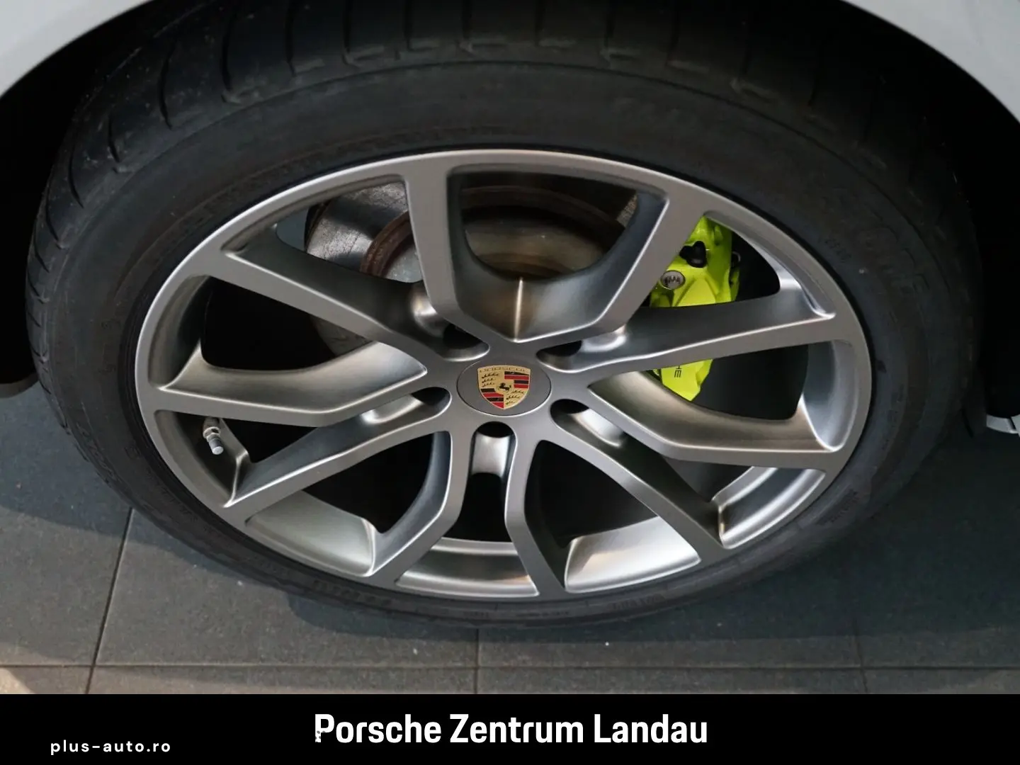 PORSCHE Cayenne E-Hybrid Coupe Platinum Edition BOSE