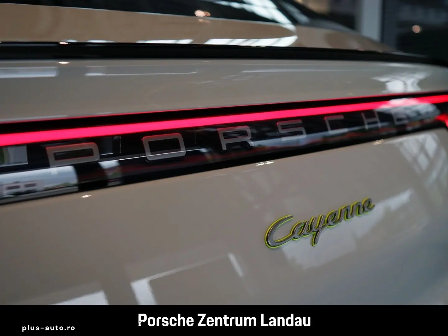 PORSCHE Cayenne E-Hybrid Coupe Platinum Edition BOSE