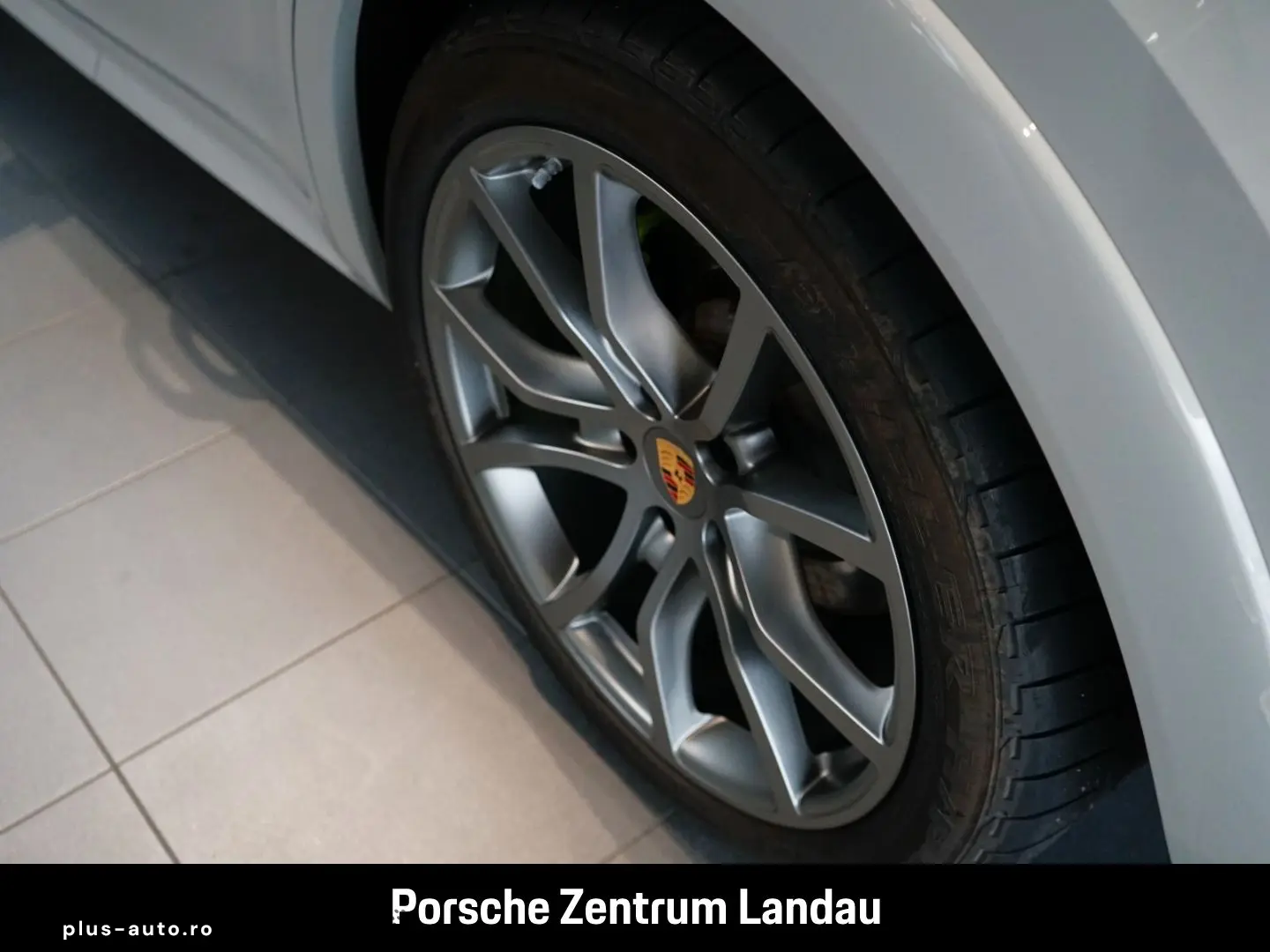 PORSCHE Cayenne E-Hybrid Coupe Platinum Edition BOSE