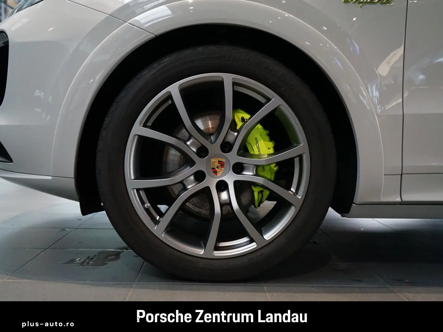 PORSCHE Cayenne E-Hybrid Coupe Platinum Edition BOSE
