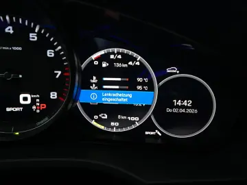 PORSCHE E-Hybrid Coupé PLATINUM-SPORTDESIGN-ACC-AHK-VOLL