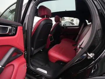 PORSCHE E-Hybrid Coupé PLATINUM-SPORTDESIGN-ACC-AHK-VOLL