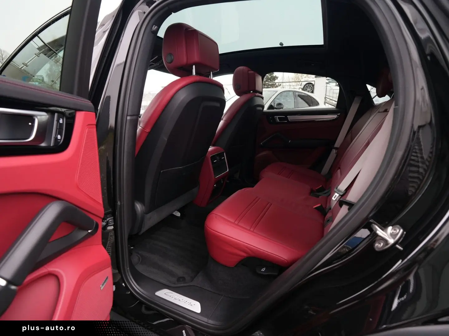 PORSCHE E-Hybrid Coupé PLATINUM-SPORTDESIGN-ACC-AHK-VOLL