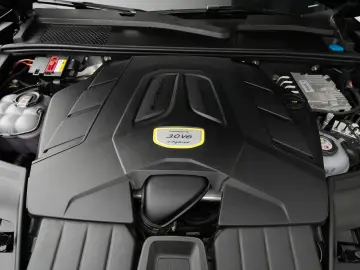 PORSCHE E-Hybrid Coupé PLATINUM-SPORTDESIGN-ACC-AHK-VOLL