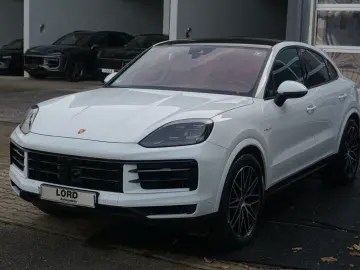 PORSCHE Cayenne Coupe E-Hybrid Luft AHK BOSE HEAD UP INN
