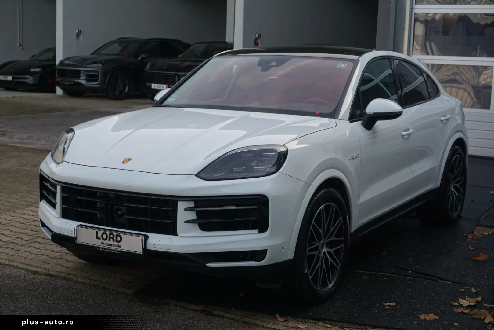 PORSCHE Cayenne Coupe E-Hybrid Luft AHK BOSE HEAD UP INN